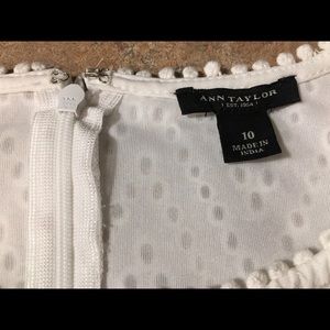 Ann Taylor Medium Top